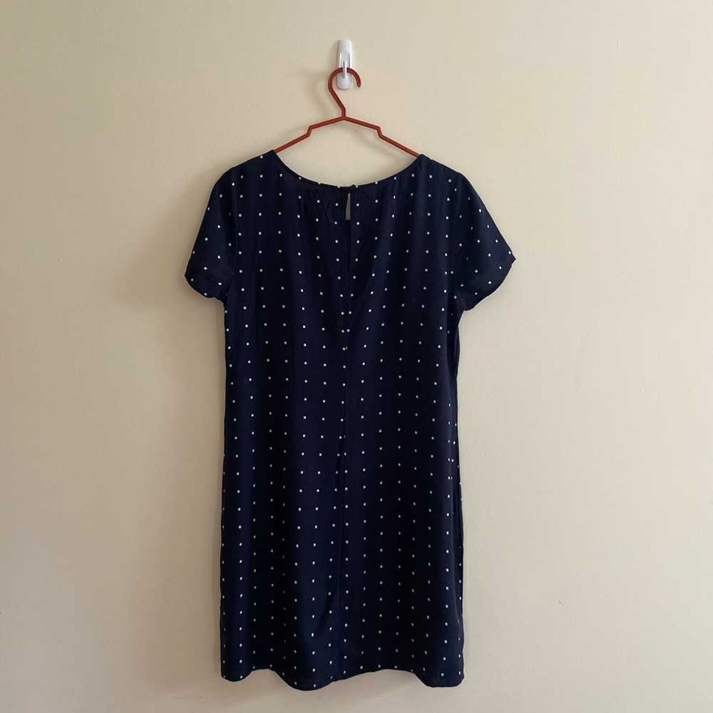 Basic Patterned Dress - Picture 4 of 4